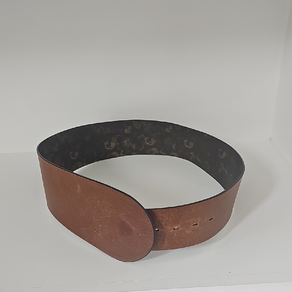 Brown Belt Textured With Clasp Closure